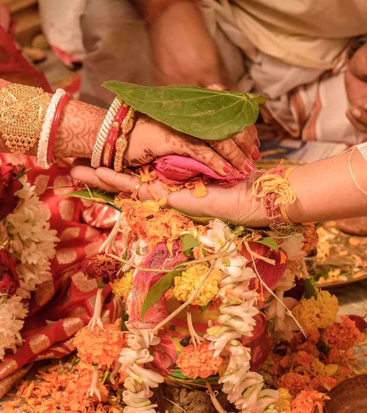 11 Bengali Wedding Rituals That We Just Can’t Get Over