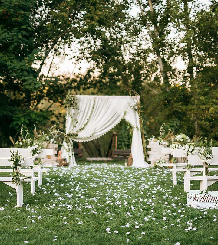 40 Dreamy Backyard Wedding Ideas For An Intimate Ceremony