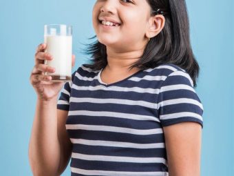 दूध पीने का सही समय और तरीका – Best Time To Drink Milk in Hindi