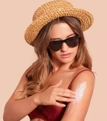 10 Best Smelling Self-Tanners For A Radiant Look (2024), As Per An Expert