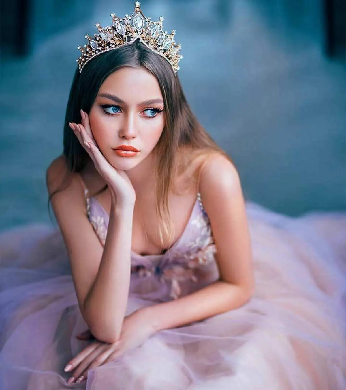 princess polly baby blue dress Prom Makeup Ideas: 5 Stunning Looks For 2026 Prom Night