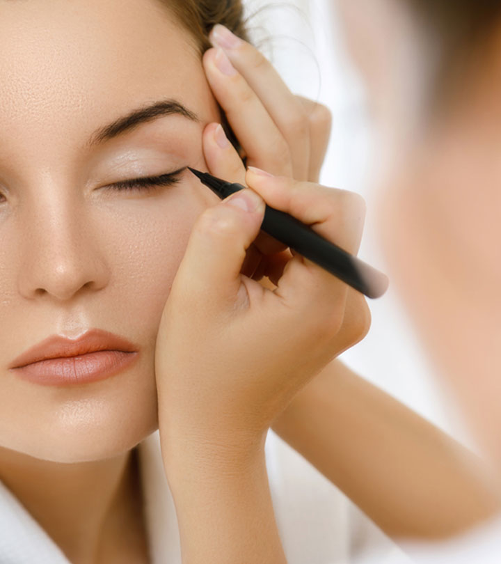 How To Apply Eyeliner By Yourself: 9 Tips For Perfecting Your Look