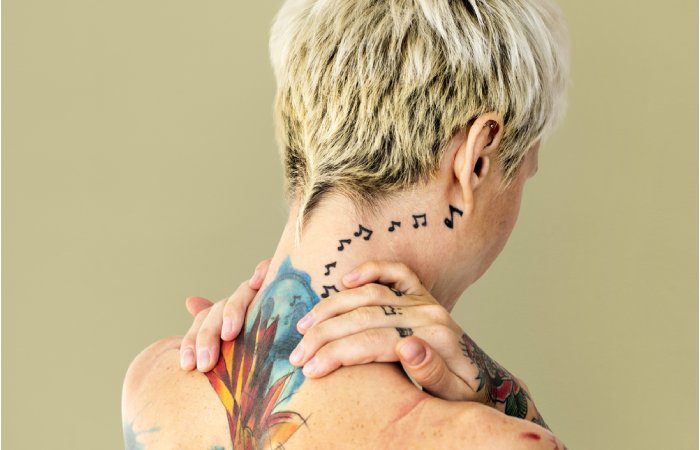 70+ Best Behind The Ear Tattoos For Women - Blurmark | Behind ear tattoos, Ear  tattoo, Behind ear tattoo