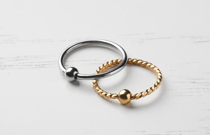 Captive bead on sale ring smiley