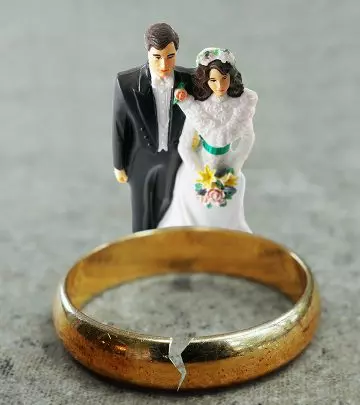 7 Telltale Signs Of A Dying Marriage: Is It Always Beyond Repair?