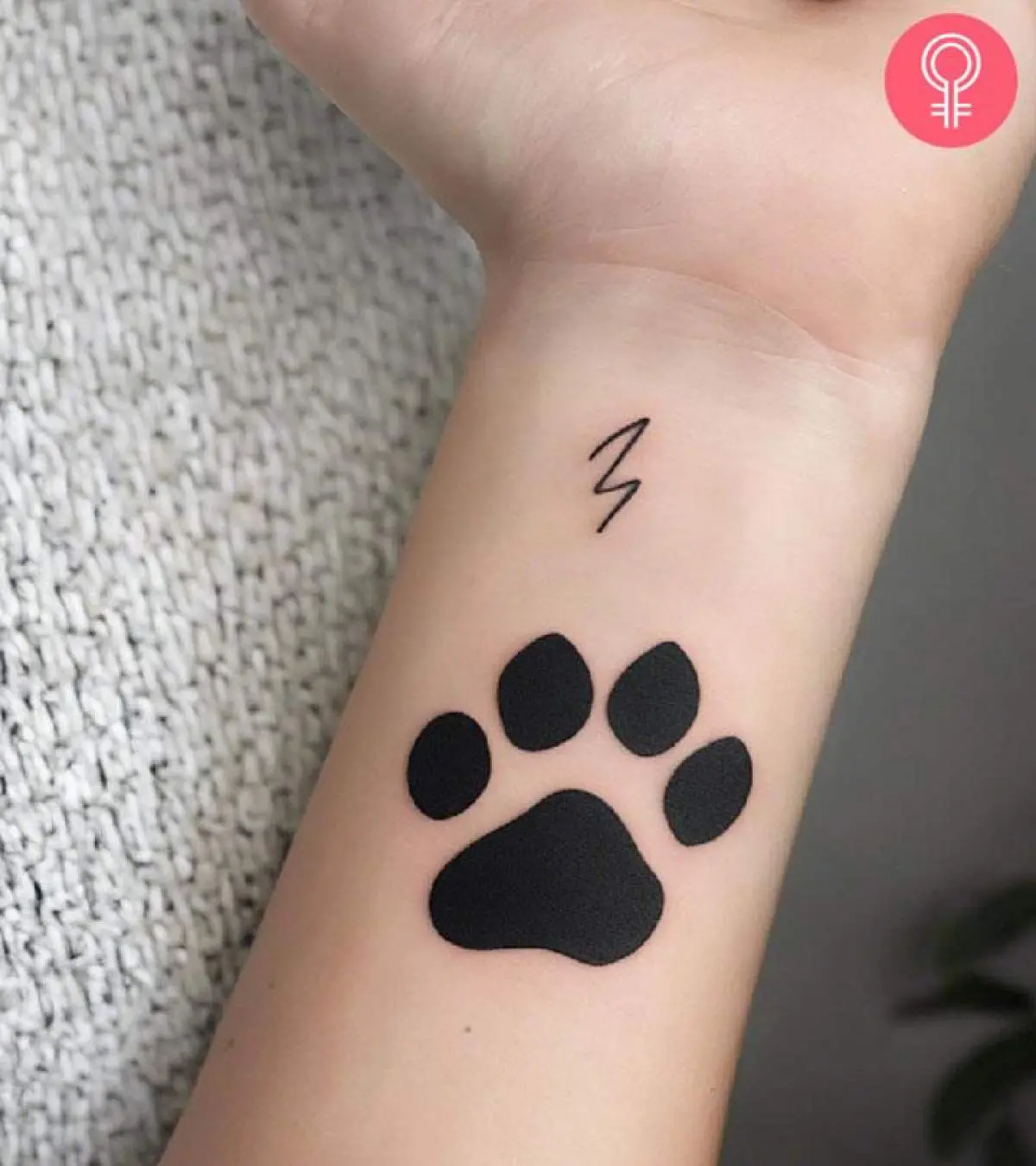 8-creative-paw-print-tattoo-design-with-meaning
