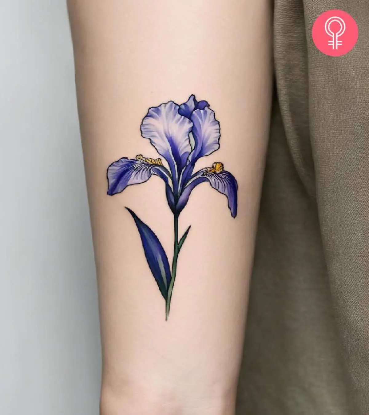 Iris Tattoos in Black and White: Elegant & Timeless