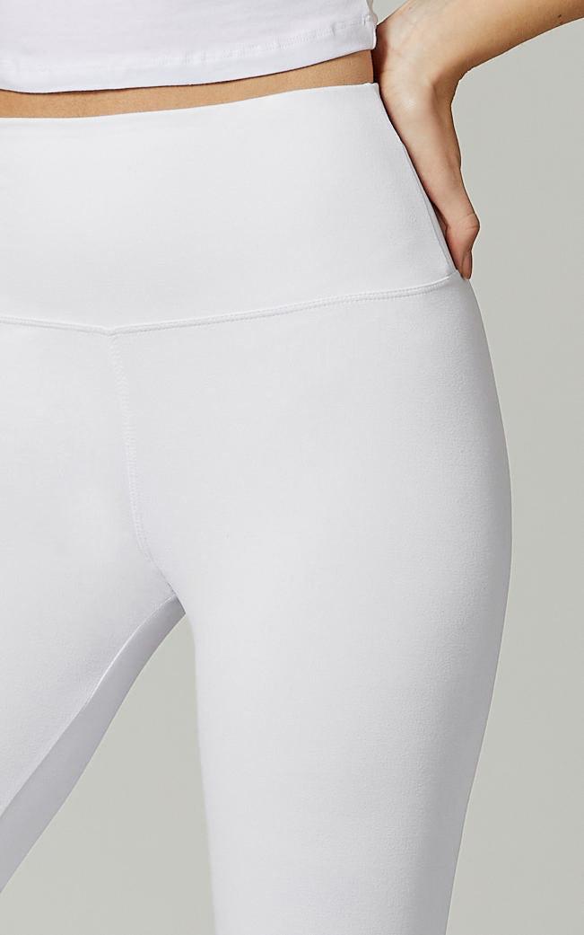 13 Best White Leggings To Try In 2024, As Per A Fashion Designer