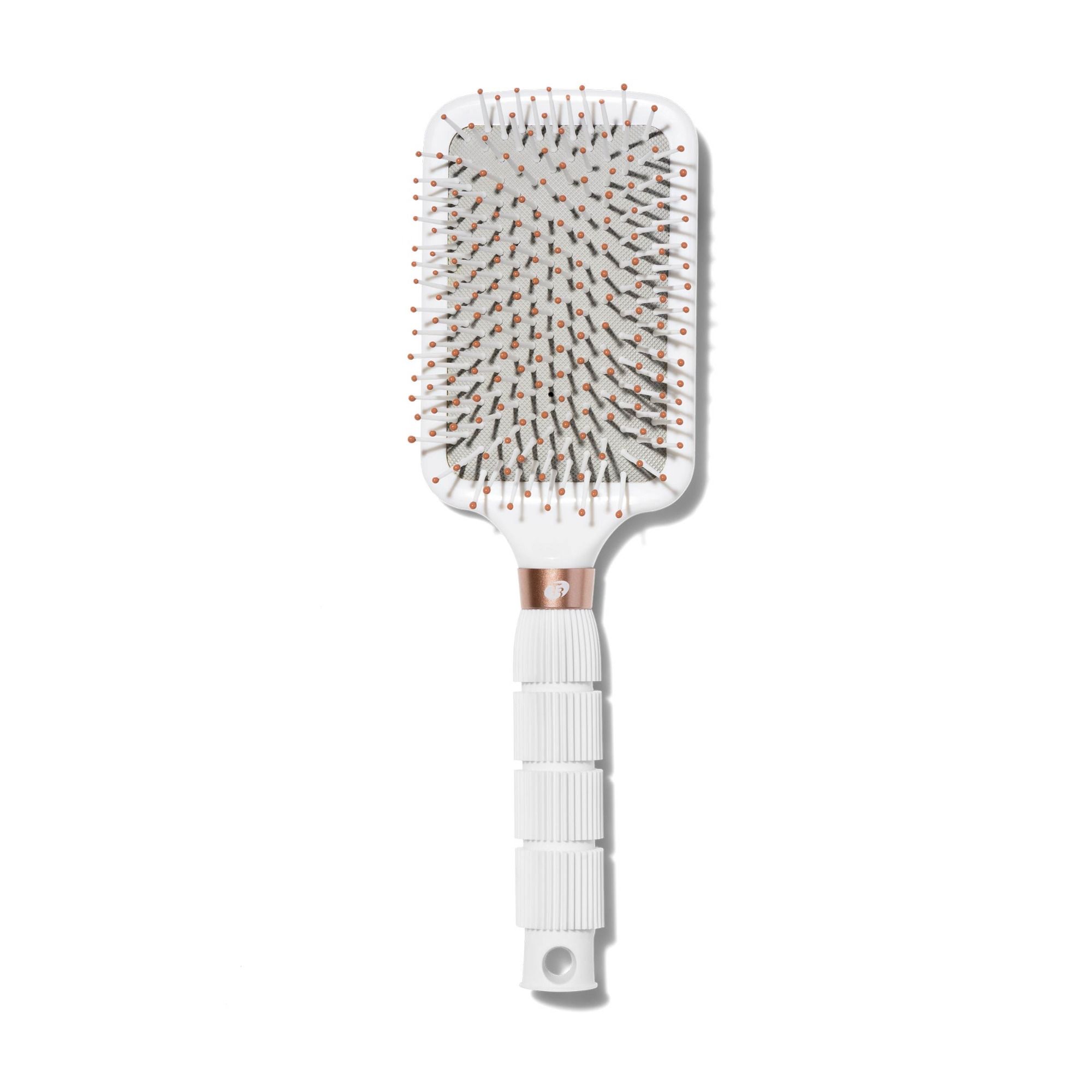 https://www.stylecraze.com/wp-content/uploads/product-images/t3-smooth-paddle-hair-brush_afl3933.jpg
